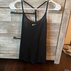 nike woman’s tank top